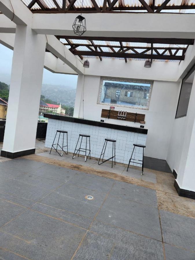 Rooftop Villa Freetown Exterior photo